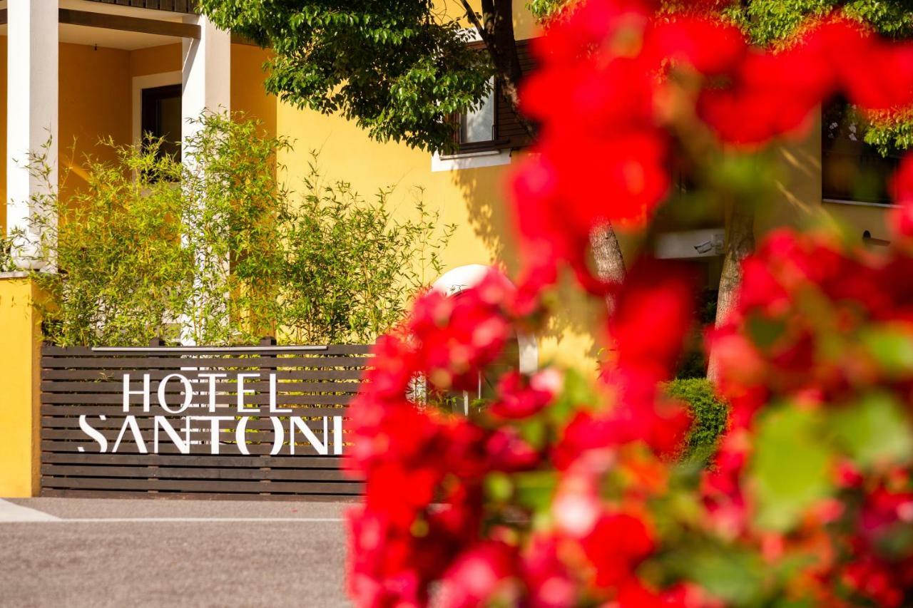 Hotel Santoni Freelosophy *** Torbole Sul Garda Exterior photo
